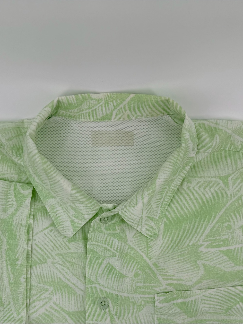 Columbia Light Green Palm Leaf Button-Down Shirt